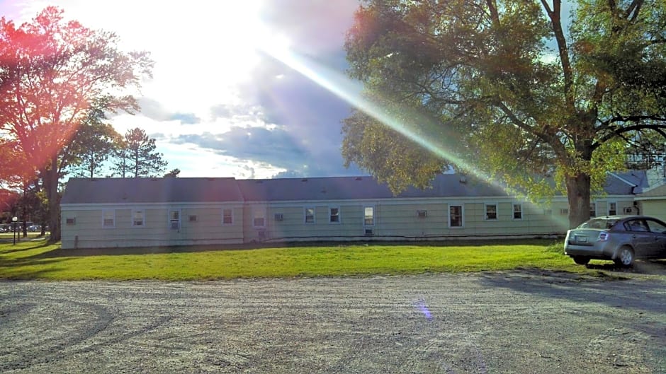 Sunset Lodge Escanaba