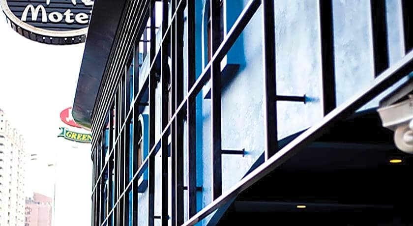 Royal Group Motel Buo Ai Branch