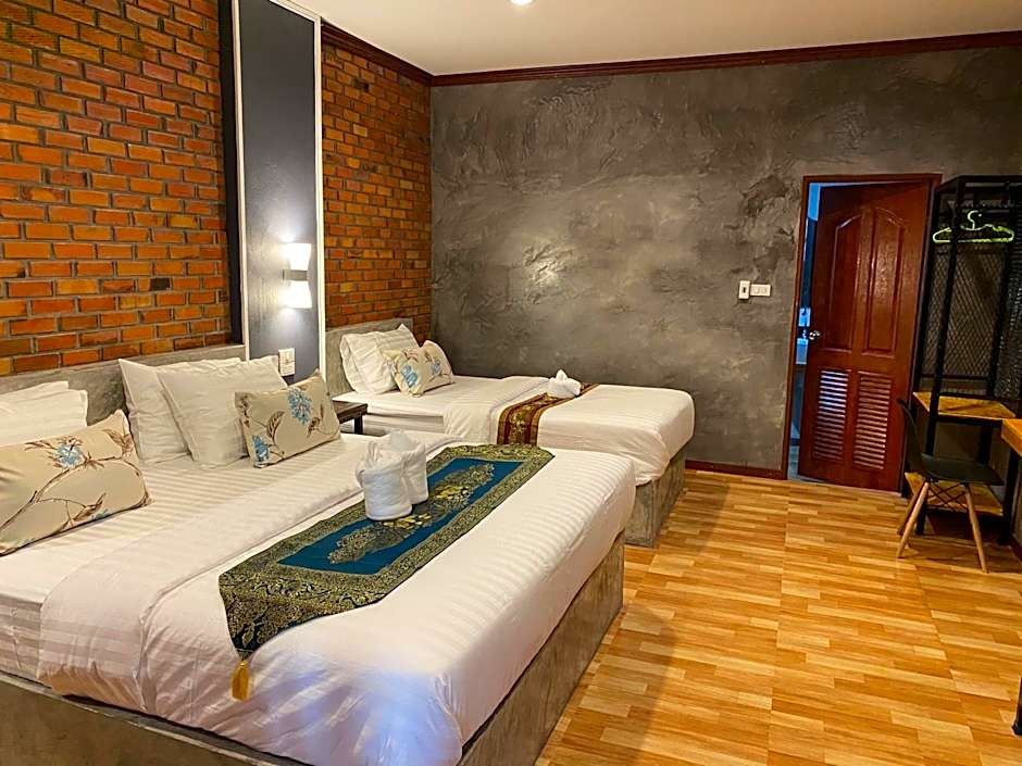 Khum Lanna Boutique Hotel