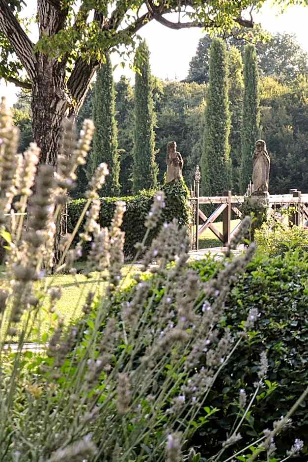 Castello di Cernusco Lombardone