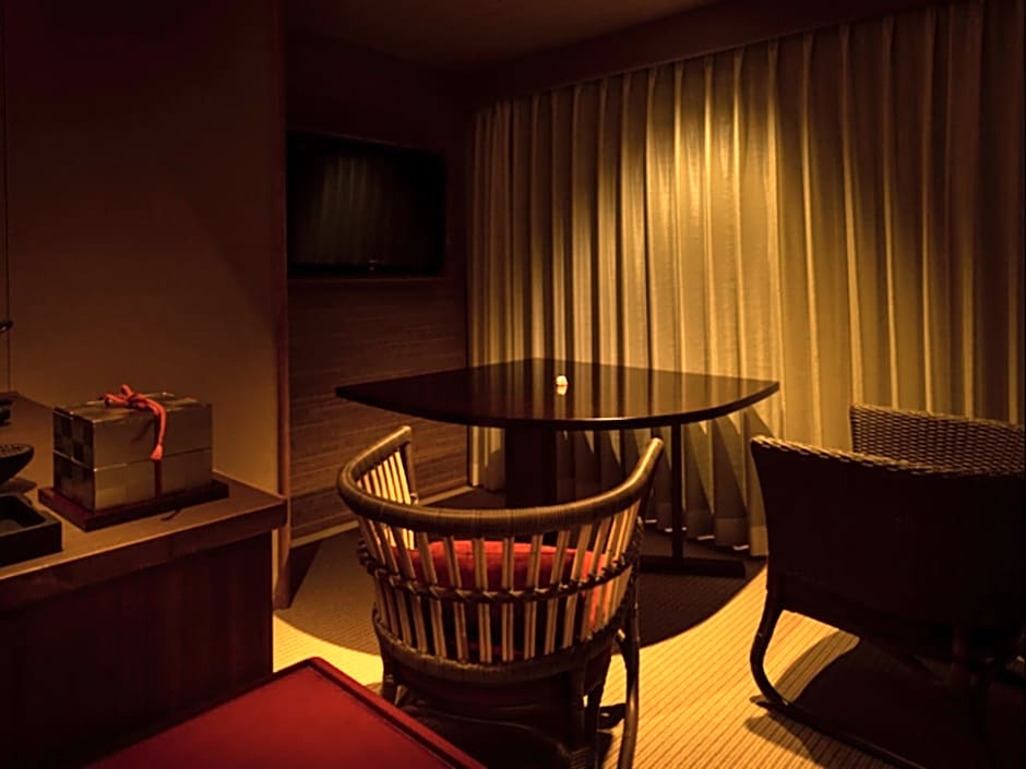 Bessho Sasa Hotel