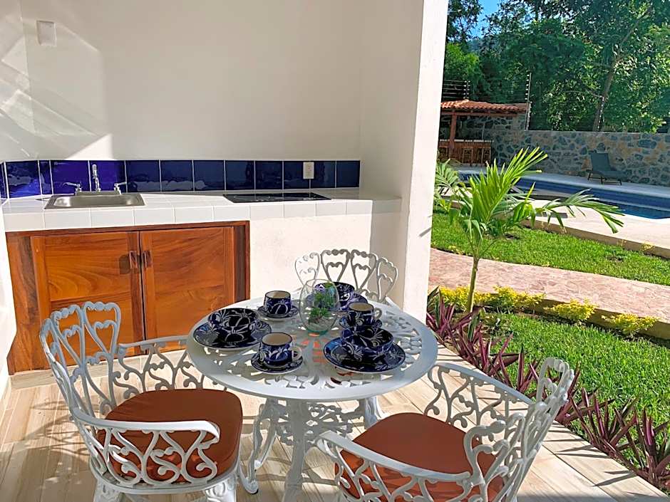 Solez Zihuatanejo