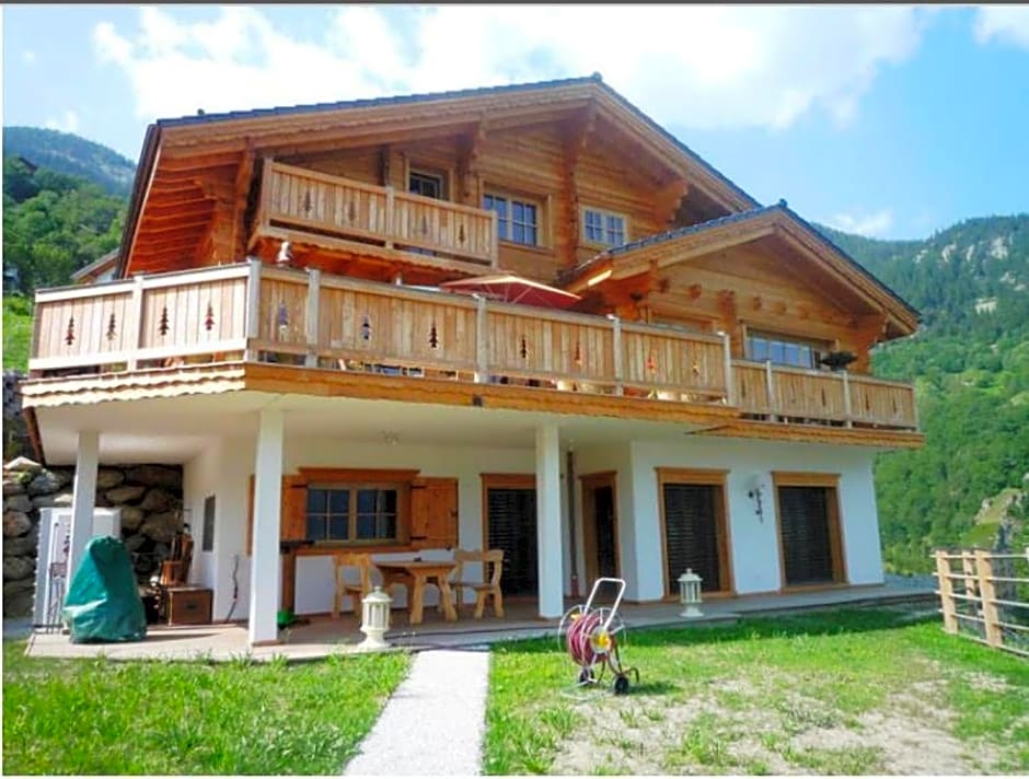 B&B Chalet Mund