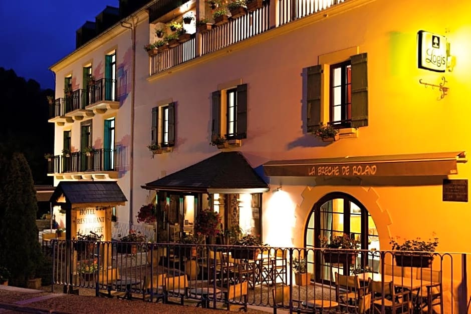 Logis Hotel La Breche De Roland