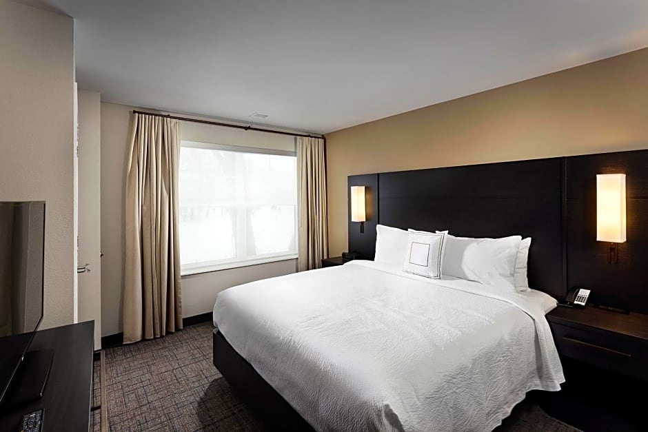 Residence Inn by Marriott Milwaukee Brookfield