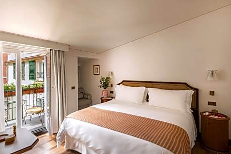 Superior Double or Twin Room with Village View