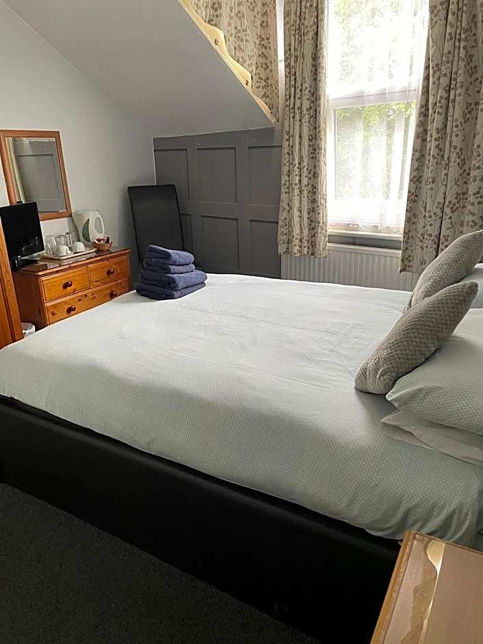 Burton Villa Guest House