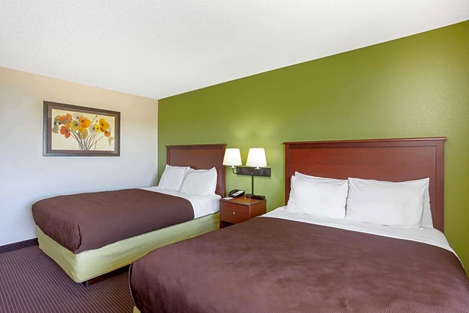 AmericInn by Wyndham Stillwater