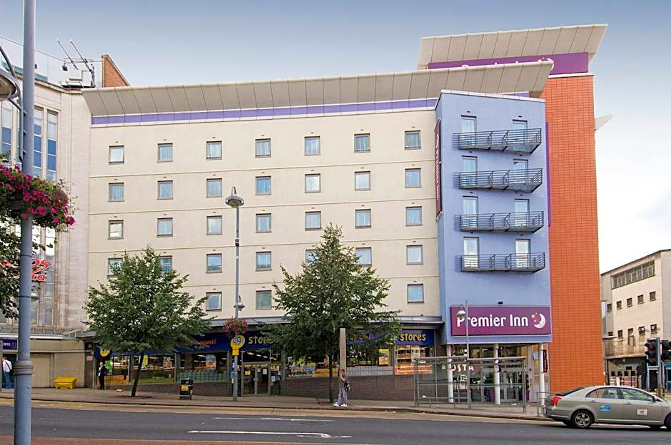 Premier Inn Sheffield City Centre Angel St