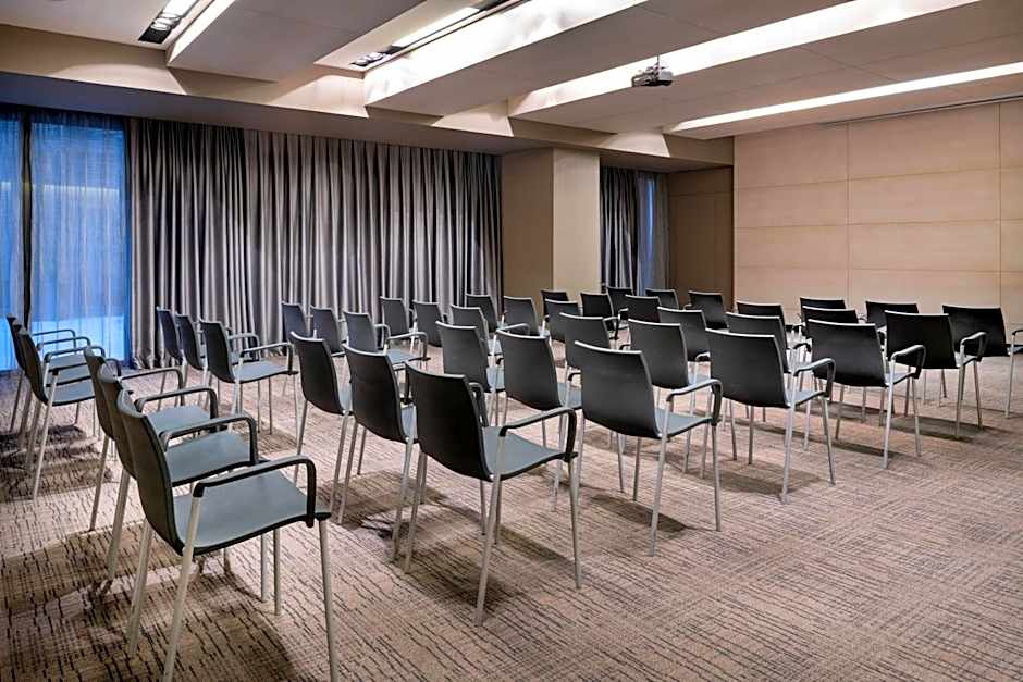 AC Hotel by Marriott Sants