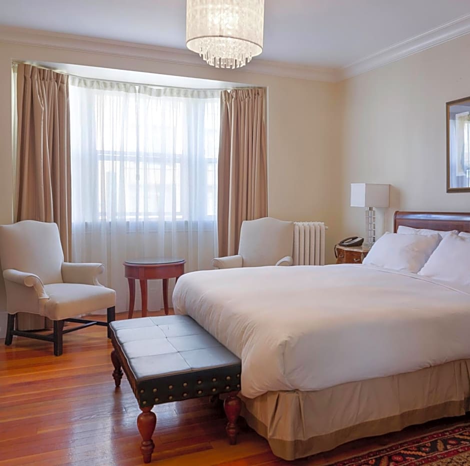 Victorian Hotel