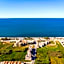 Aegean Breeze Luxury Apartments next to the sea
