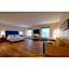Hampton Inn & Suites Boston/Stoughton