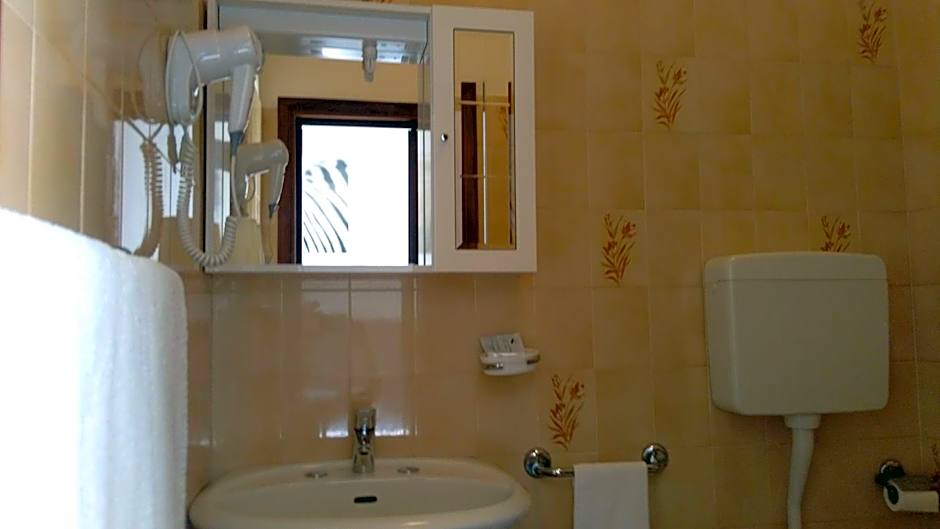 La Quercia Hotel con Ristorante