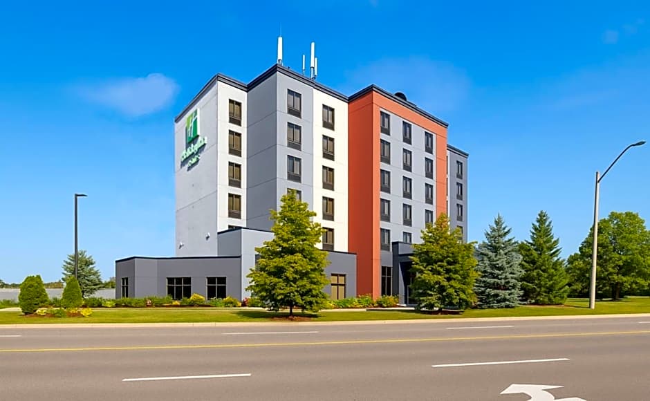 Holiday Inn & Suites Mississauga West / Meadowvale By IHG