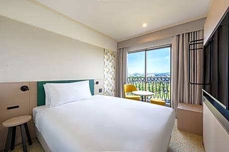 Cozy Double Room