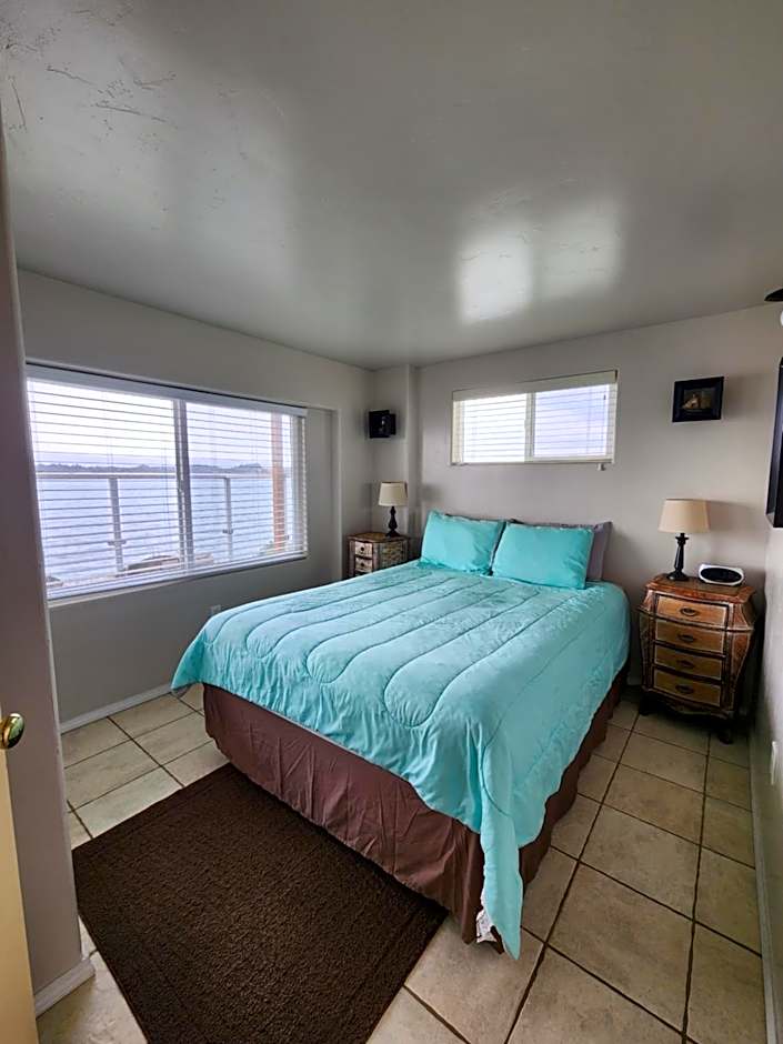 Plainview Motel