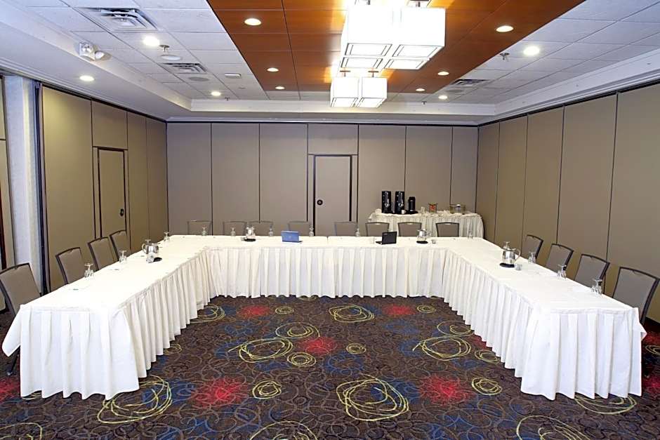 Holiday Inn & Suites Duluth-Downtown By IHG