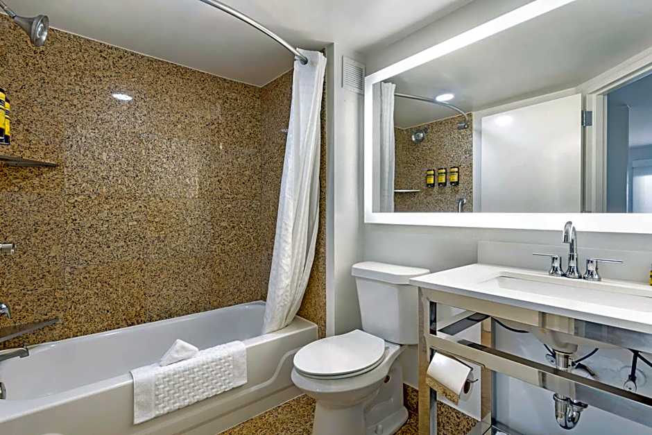 Best Western Plus Sugar Land/Stafford