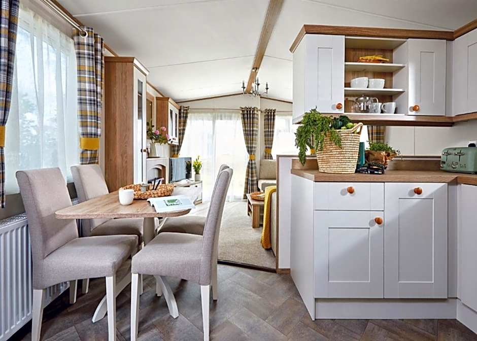 Andrewshayes Holiday Park