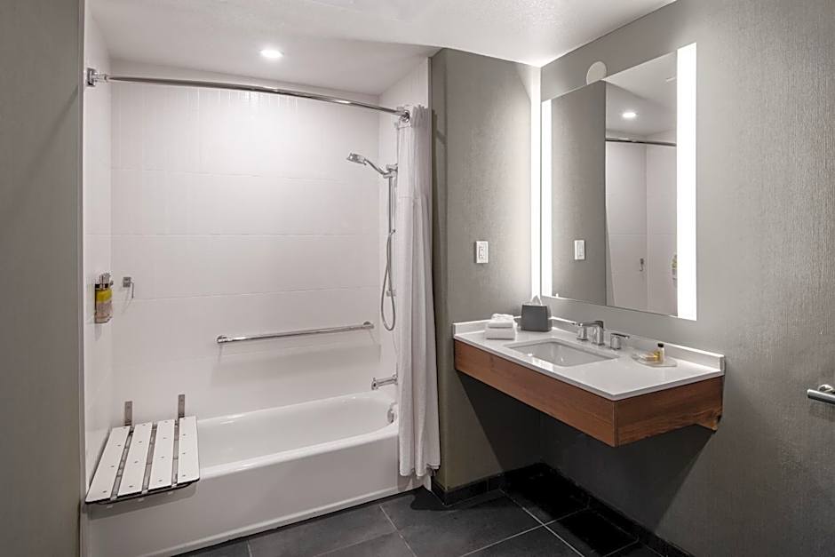 Staybridge Suites Phoenix-Glendale By IHG