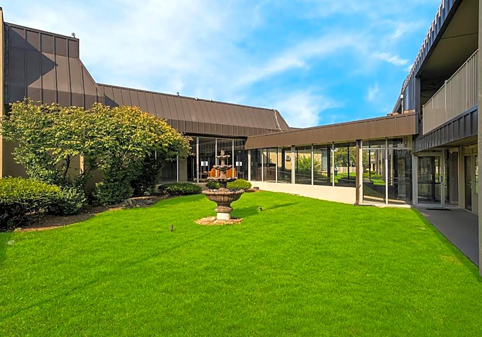 Red Roof Inn Reading