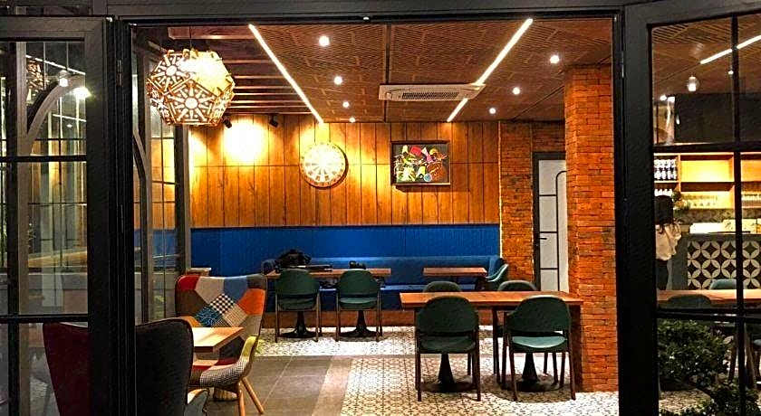 Ly Ky Hotel