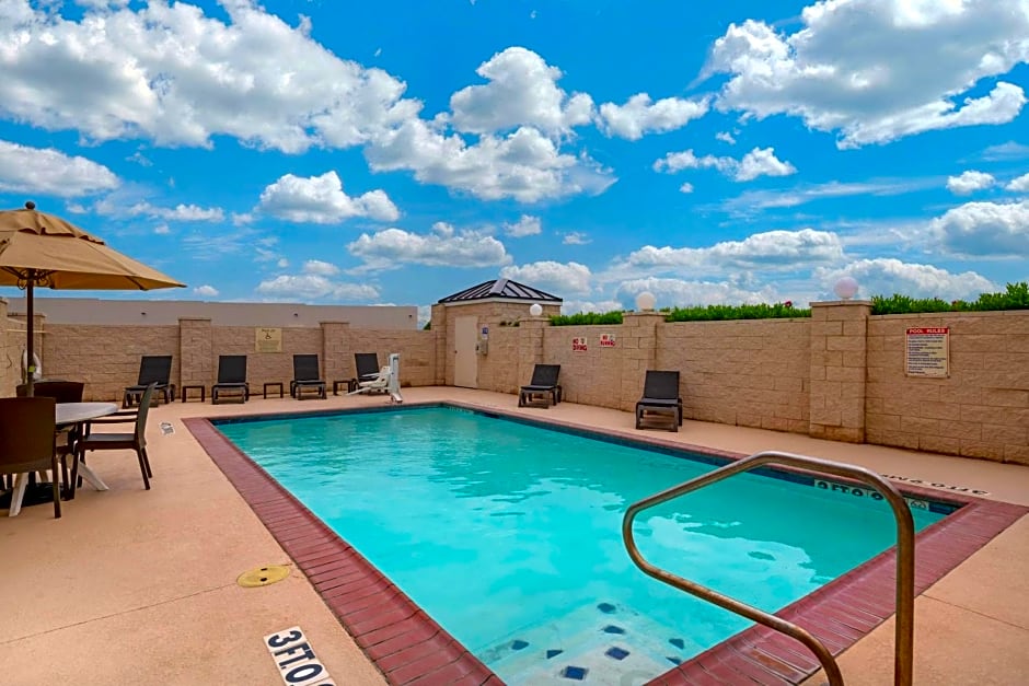 Comfort Inn & Suites, Odessa I-20