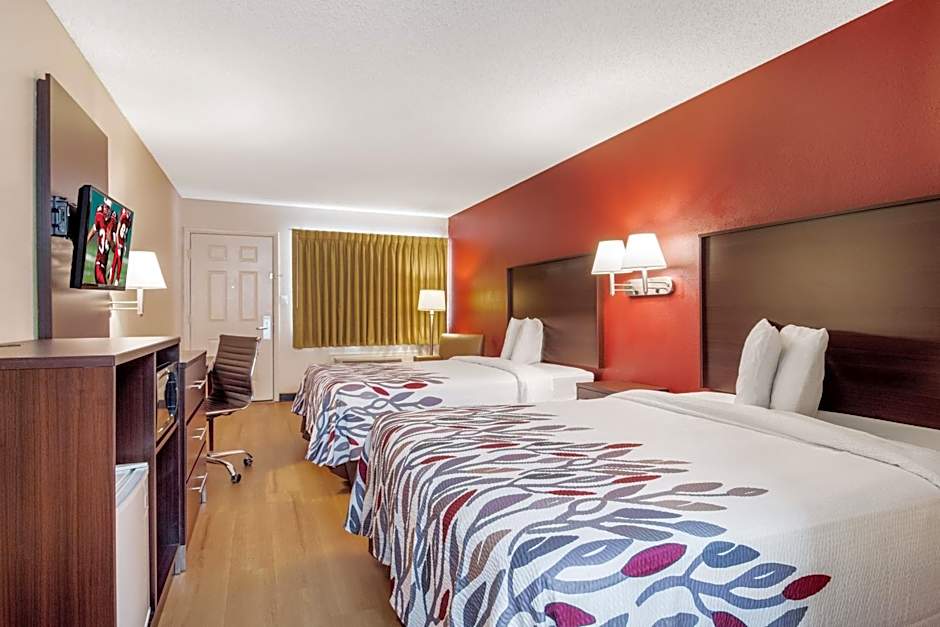 Red Roof Inn Acworth - Emerson / LakePoint South