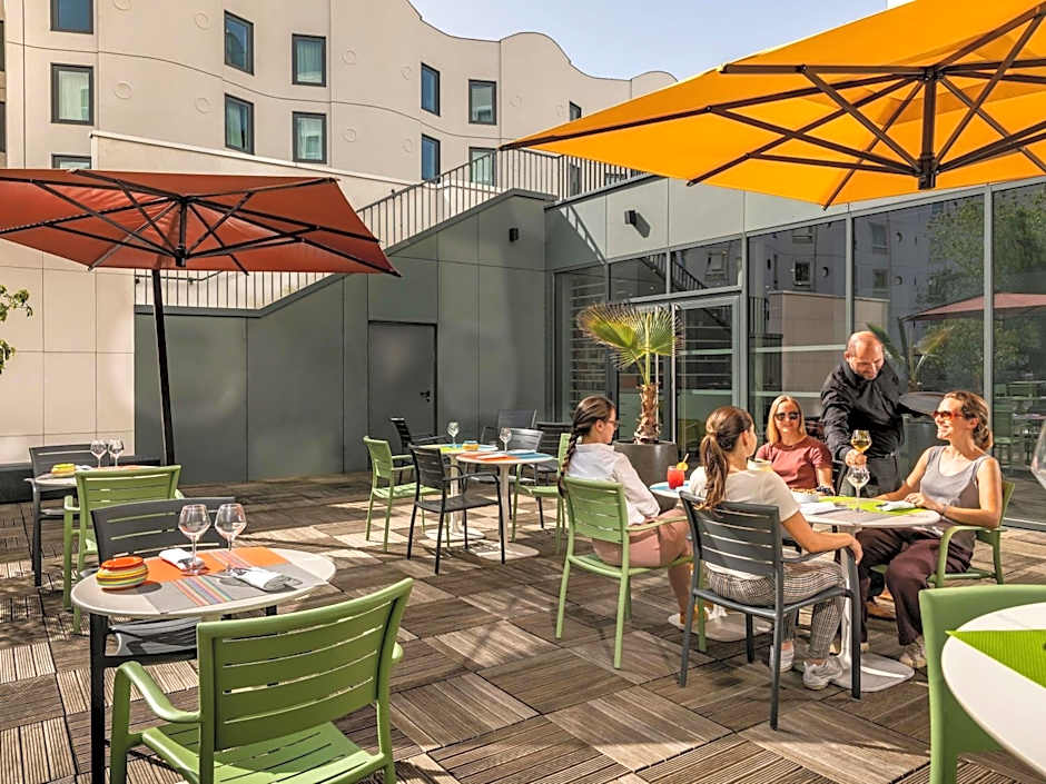 Novotel Paris Coeur d'Orly Airport