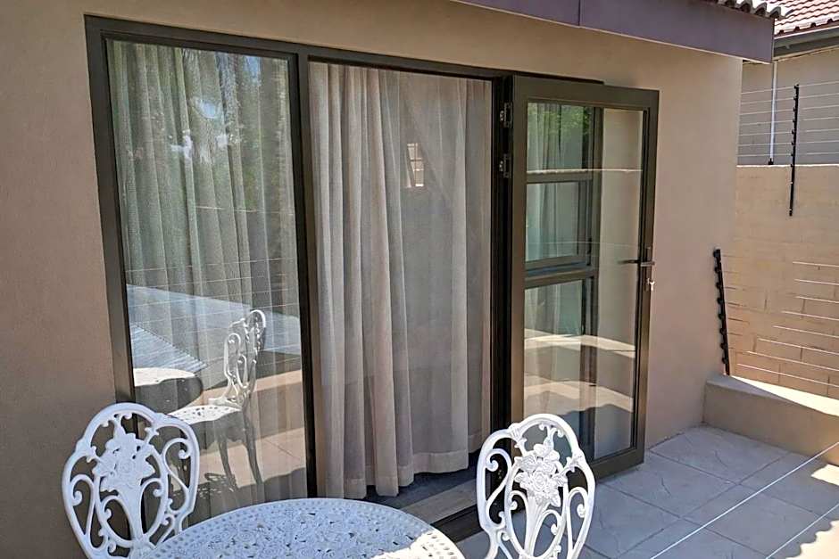 Moonriver Guesthouse