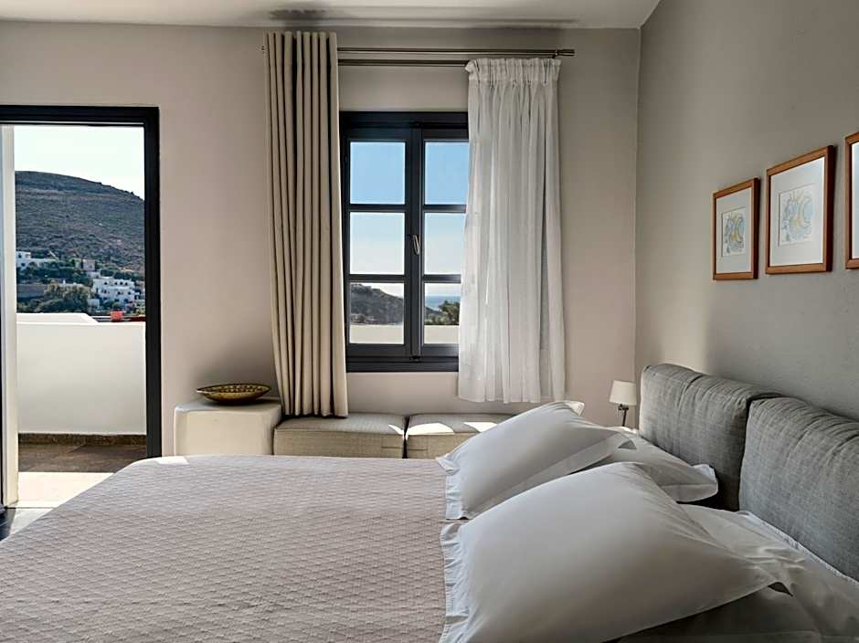 Petra Hotel & Suites