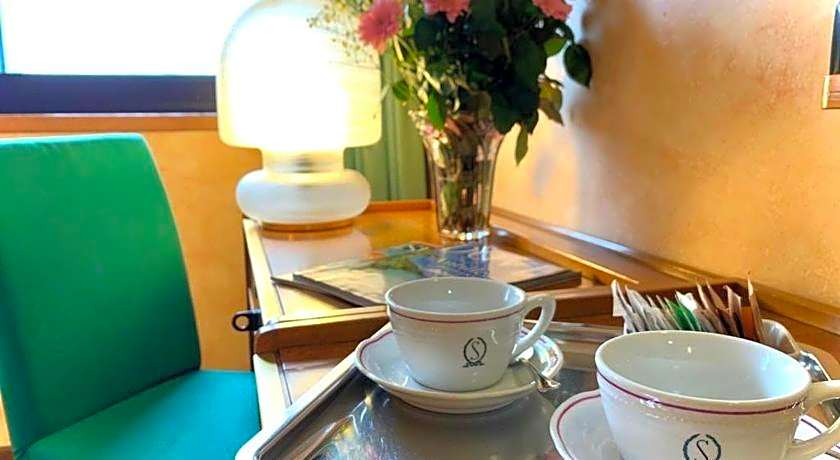 Hotel Ristorante SASSO