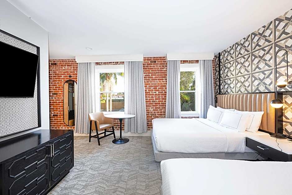 Hotel Virginia Santa Barbara, Tapestry Collection by Hilton