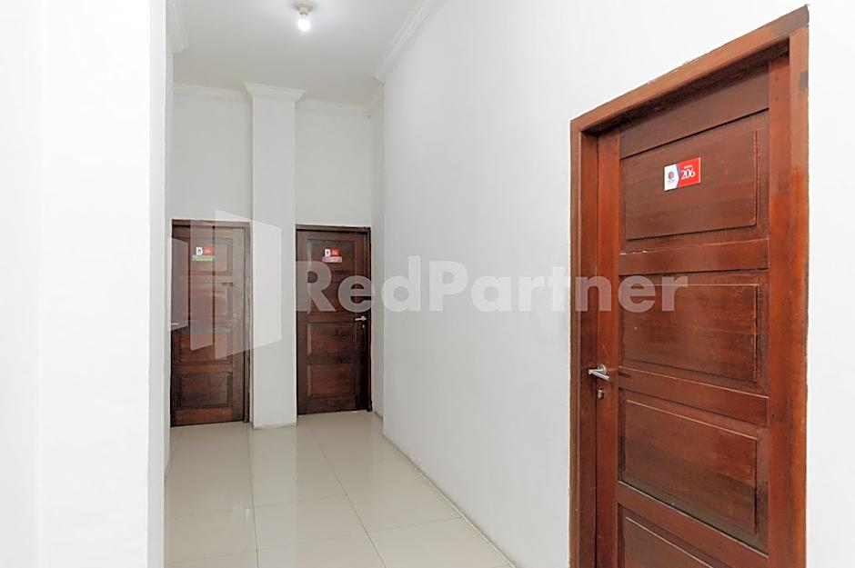 RedDoorz at Wisma Nabila Syariah near Masjid Raya Baiturrahman Banda Aceh