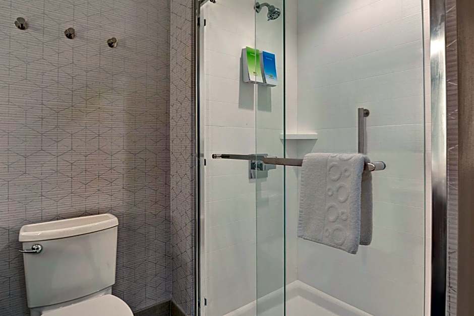 Home2 Suites By Hilton Savannah Midtown, Ga