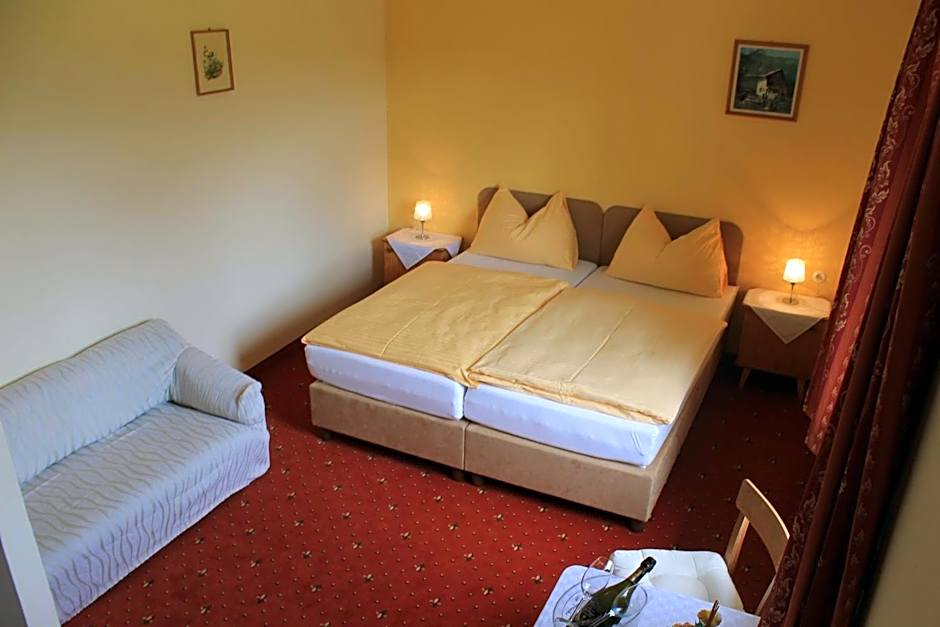 Landhotel Gasthof Eichhof Natters