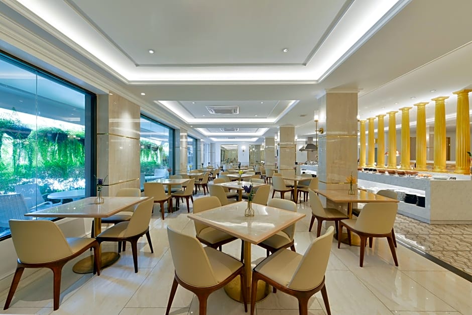 The Beverly Hotel Pattaya (SHA Plus)