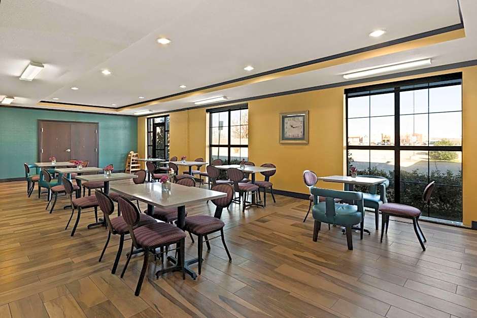 Comfort Inn & Suites - Newcastle