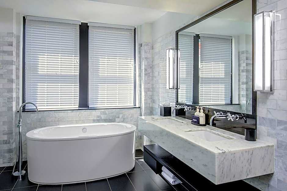 The Press Hotel, Autograph Collection by Marriott