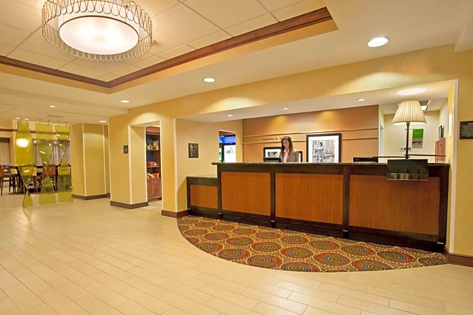 HAMPTON INN & SUITES BY HILTON NASHVILLE-SMYRNA