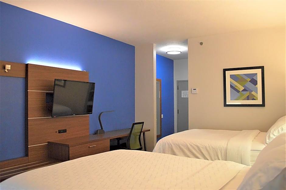 Holiday Inn Express & Suites Batesville By IHG