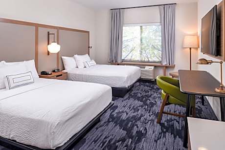 Guest room, 2 Queen, City view