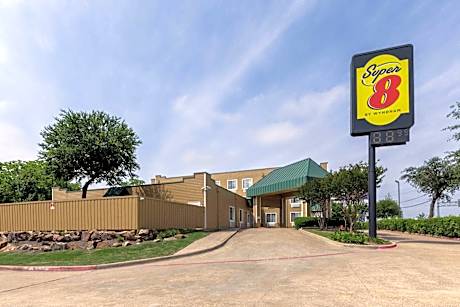 Super 8 by Wyndham Garland/Rowlett/East Dallas Area