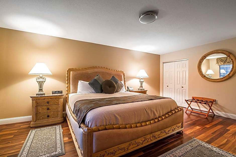 Riverside Hotel, Ascend Hotel Collection