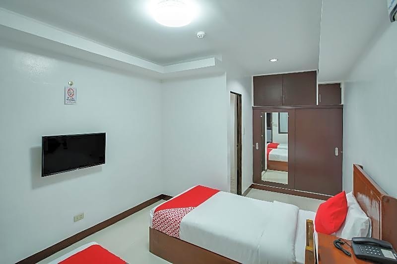 OYO 459 Offshore Hotel