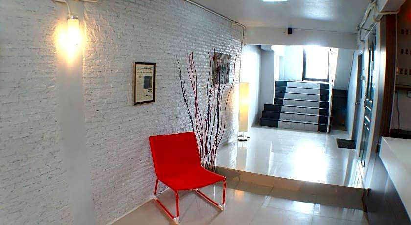 Ma Non Nont Hotel and Apartment