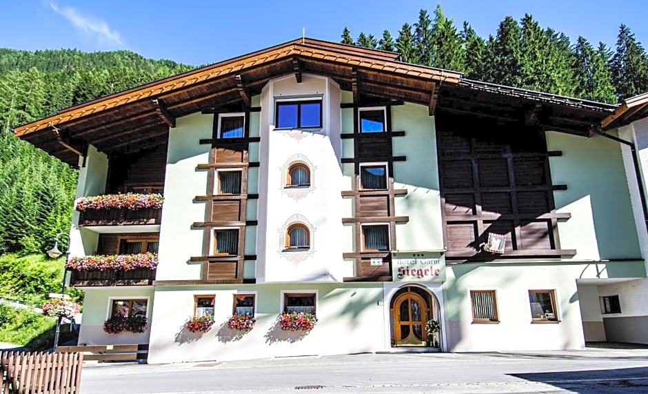 Hotel Garni Siegele - inklusive Silvretta-Card PREMIUM