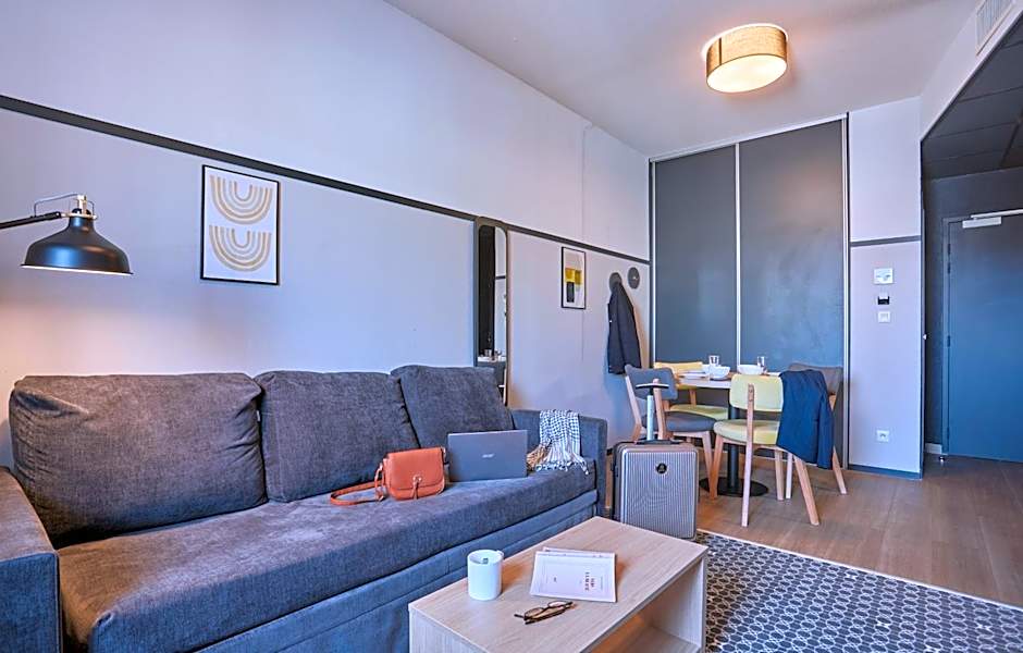 Appart'hÃ´tel Odalys City - Bioparc Lyon Est