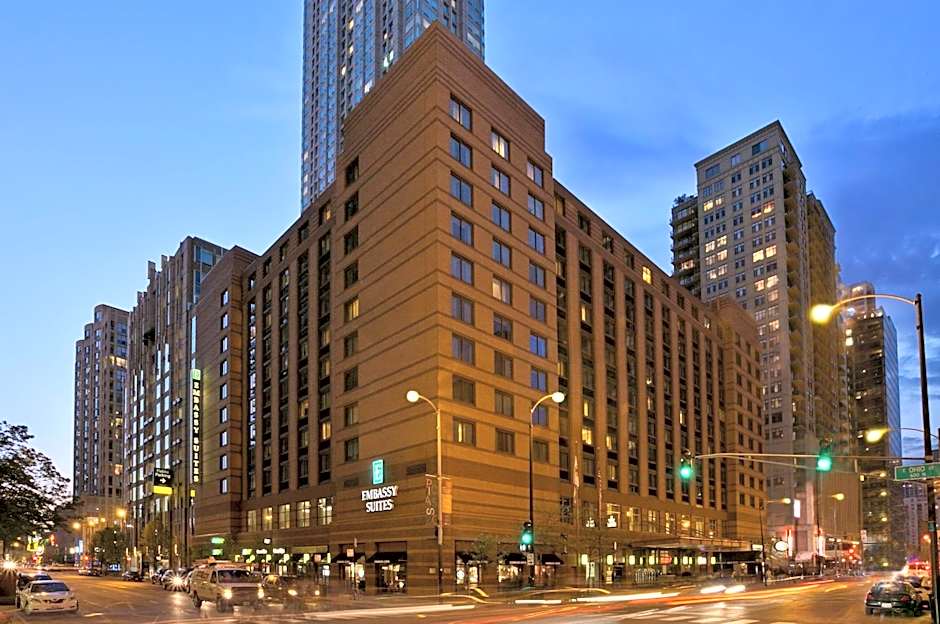 Embassy Suites By Hilton Hotel Chicago Downtown